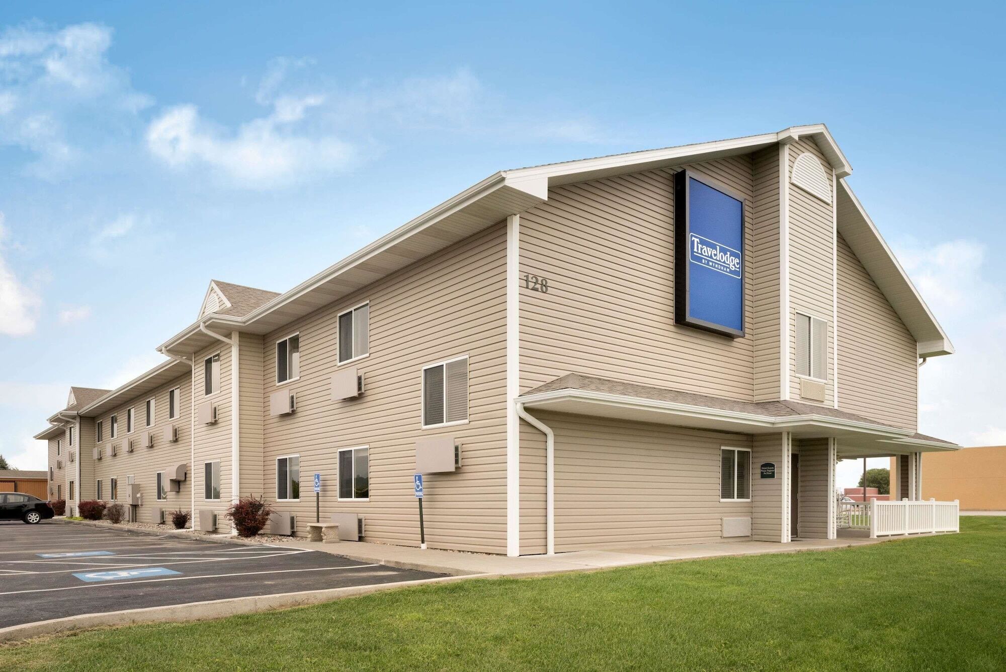 Travelodge By Wyndham Missouri Valley Exterior foto